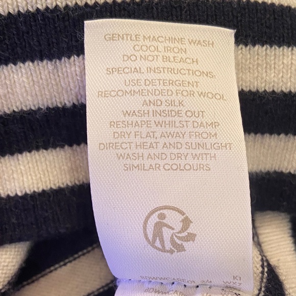 Boden Bernadette Striped Navy and White Ruffle Trim Sweater Size 10 - Picture 12 of 14